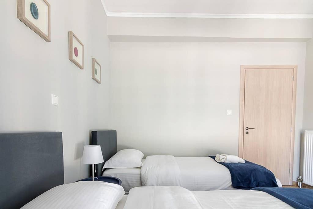 Bright Apartment For 6 Ppl In เอเธนส์ ภายนอก รูปภาพ