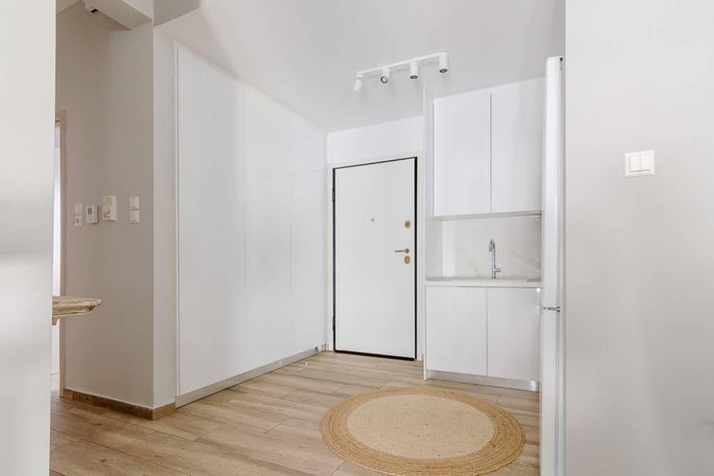 Bright Apartment For 6 Ppl In เอเธนส์ ภายนอก รูปภาพ