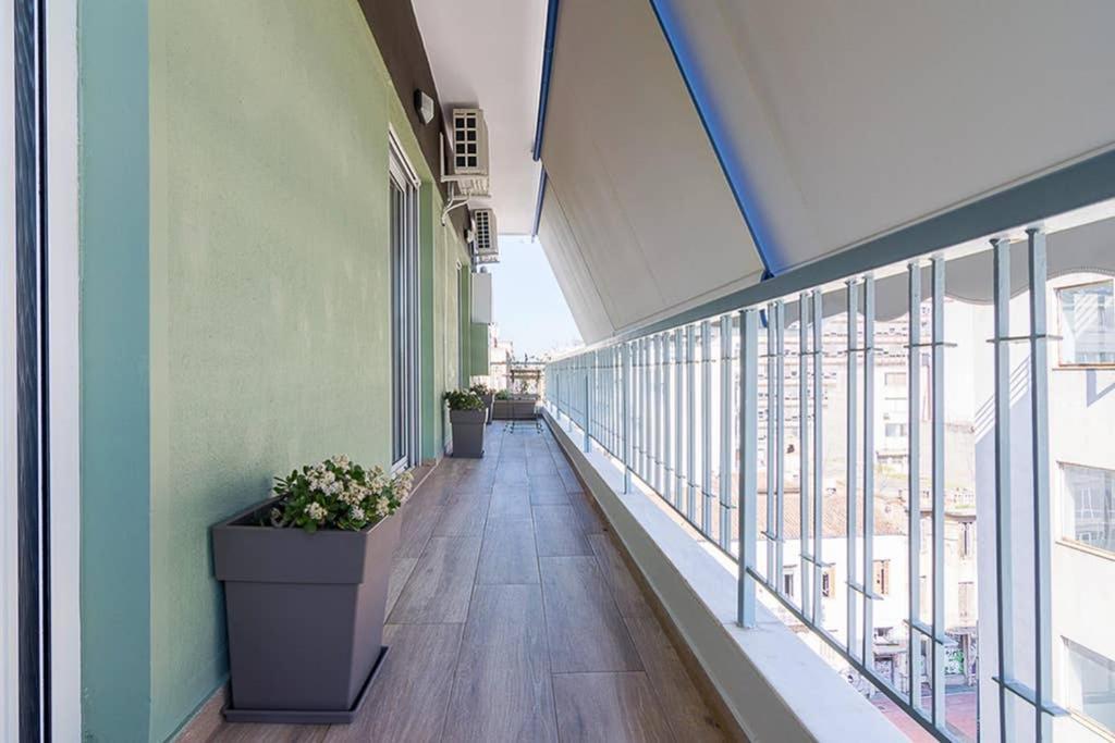 Bright Apartment For 6 Ppl In เอเธนส์ ภายนอก รูปภาพ
